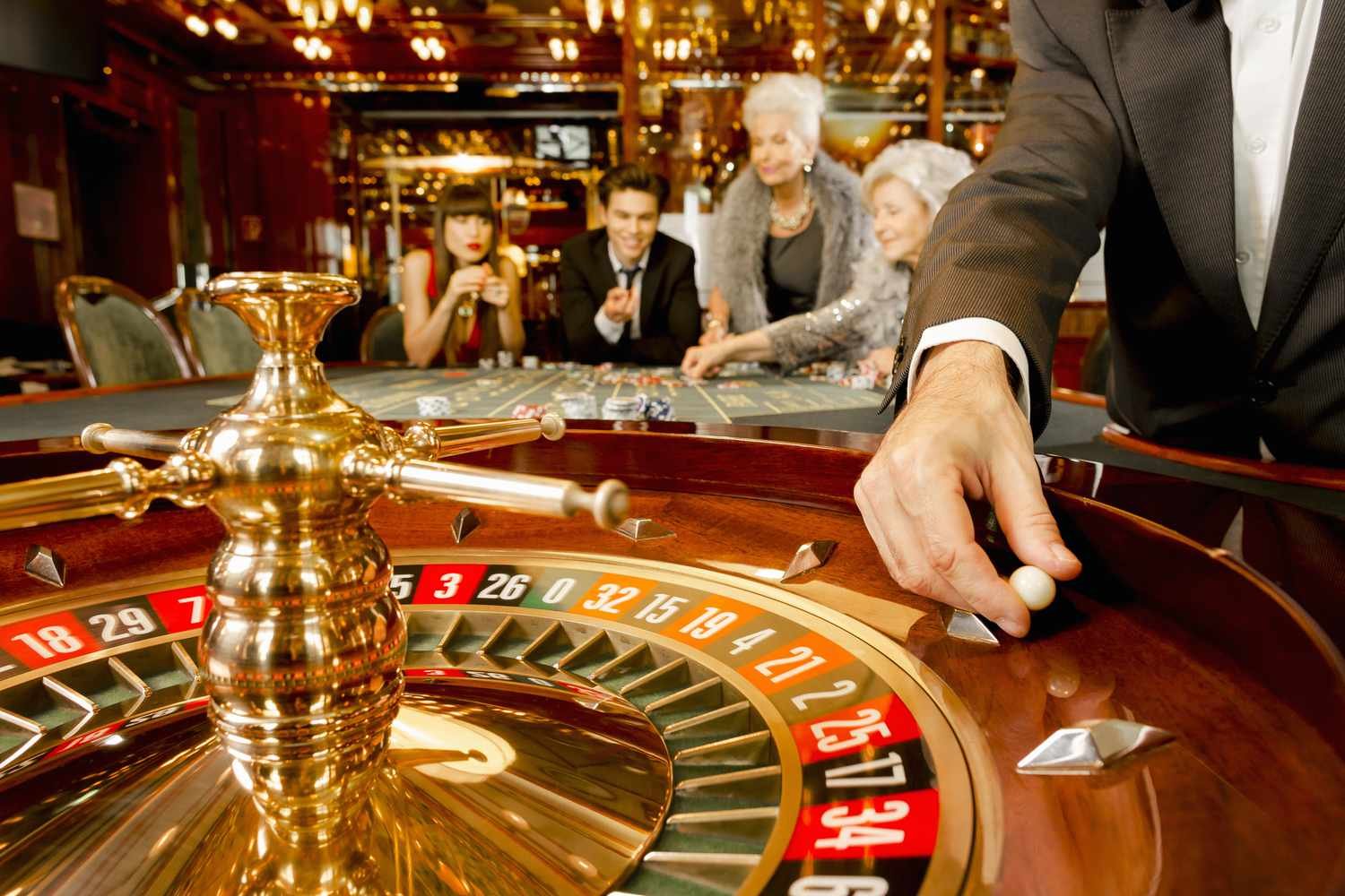 Live casino trực tiếp với dealer chuyên nghiệp và trải nghiệm thực tế